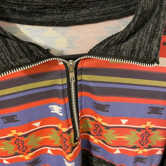 Full Sleeve Polo Style T Shirt - Picture 3 of 4